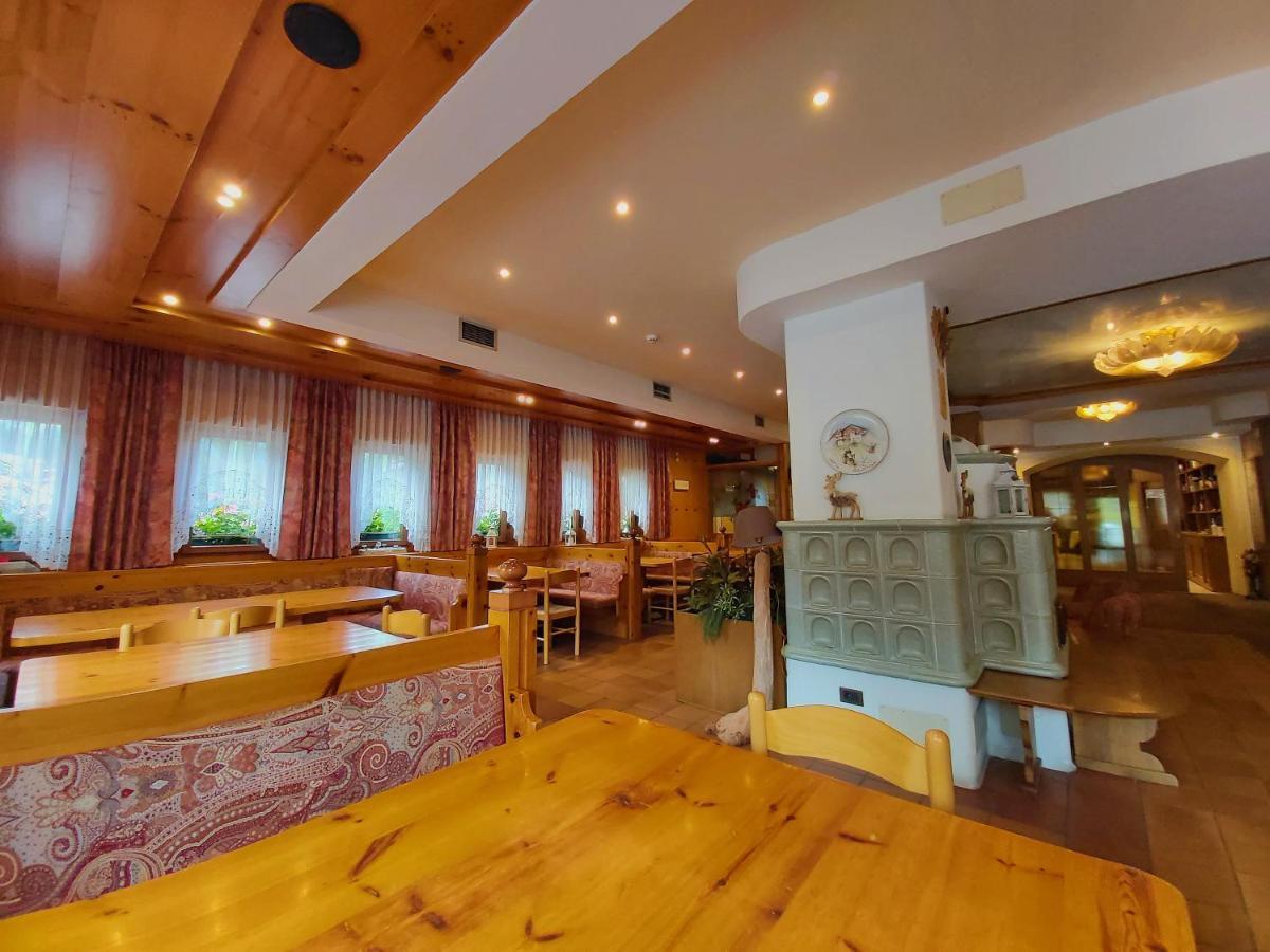 Albergo Scoiattolo Falcade Exterior foto
