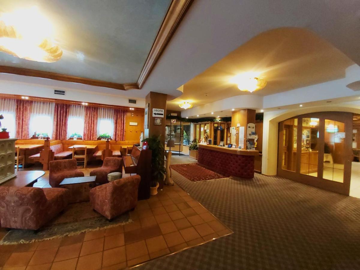 Albergo Scoiattolo Falcade Exterior foto